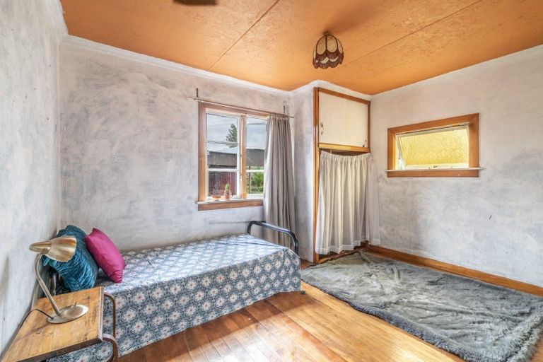 Photo of property in 32 Hastings Street, Ohai, 9635