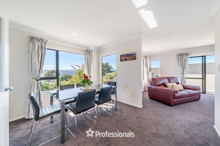 Photo of property in 181 Tirohanga Road, Tirohanga, Lower Hutt, 5010