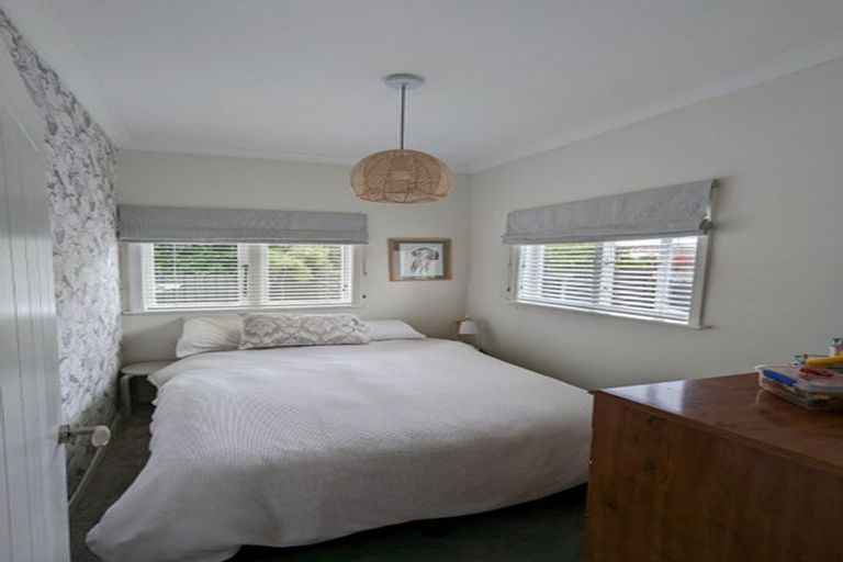 Photo of property in 50 Hollis Road, Paraparaumu Beach, Paraparaumu, 5032