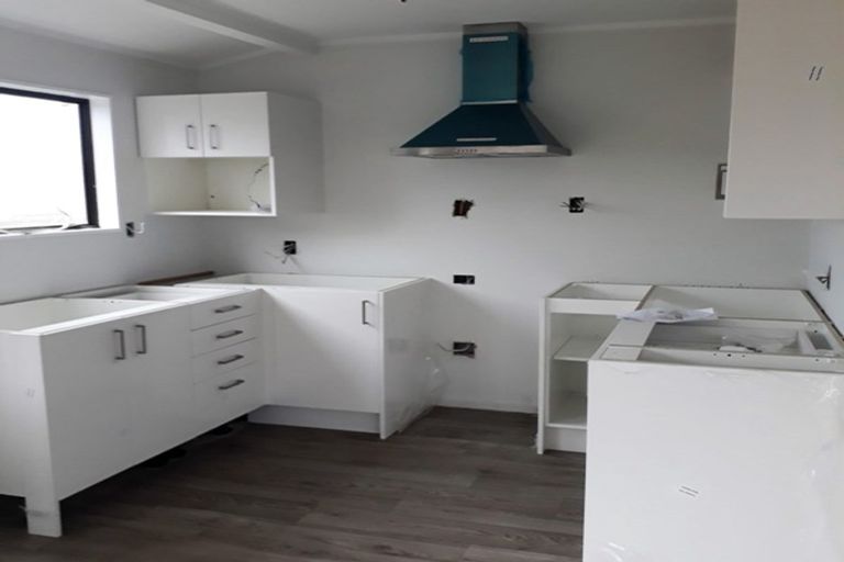 Photo of property in 21 Churchill Terrace, Waiuku, 2123