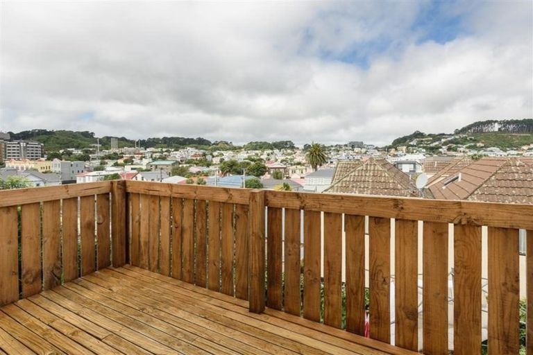 Photo of property in 12 Kenwyn Terrace, Newtown, Wellington, 6021