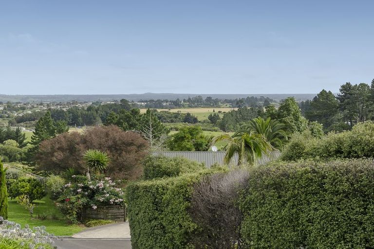 Photo of property in 48 Bell Common Close, Bethlehem, Tauranga, 3110