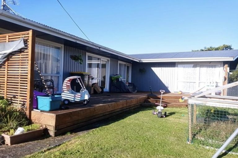 Photo of property in 35 Irvine Street, Frankton, Hamilton, 3204