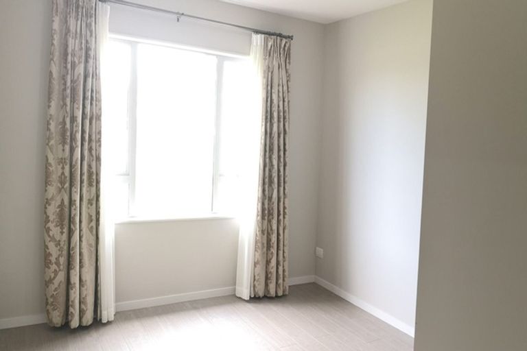 Photo of property in 17a Richard Avenue, Bucklands Beach, Auckland, 2014