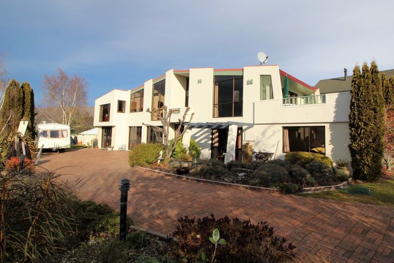 Photo of property in 33 Kamaka Crescent, Bridge Hill, Alexandra, 9320