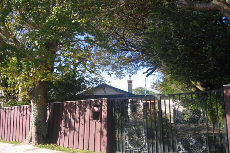 Photo of property in 86 Kings Crescent, Hutt Central, Lower Hutt, 5010