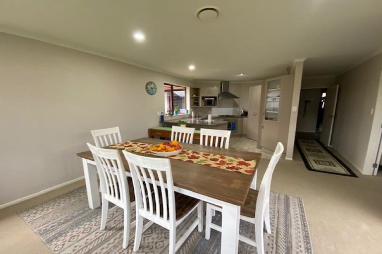 Photo of property in 49 Branigan Parade, Kelvin Grove, Palmerston North, 4414