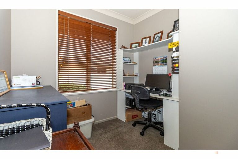 Photo of property in 9 Tancred Street, Geraldine, 7930