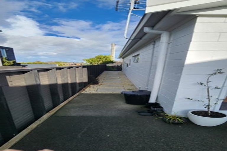 Photo of property in 37 Gulf View Road, Murrays Bay, Auckland, 0630