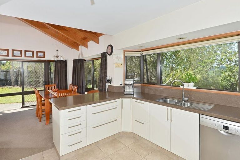 Photo of property in 698 Ngunguru Road, Glenbervie, Whangarei, 0173