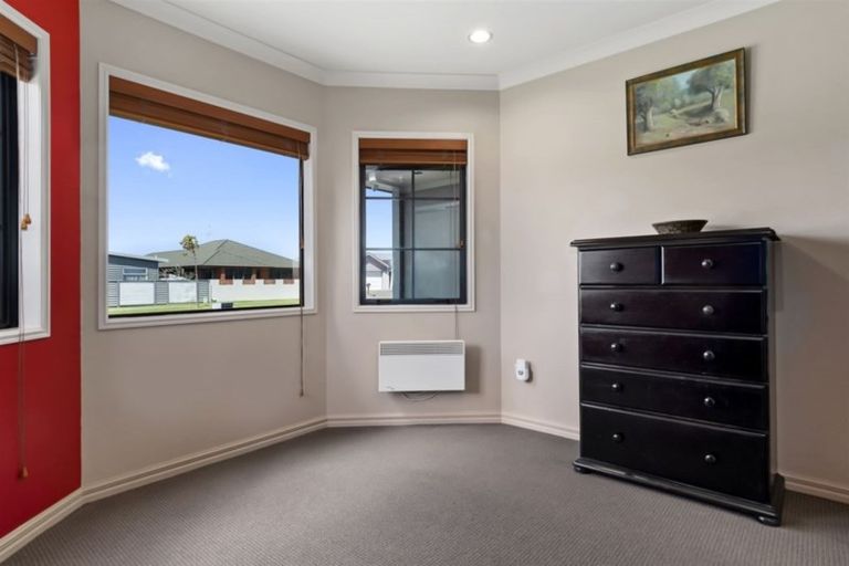 Photo of property in 307 Carmichael Road, Brookfield, Tauranga, 3110