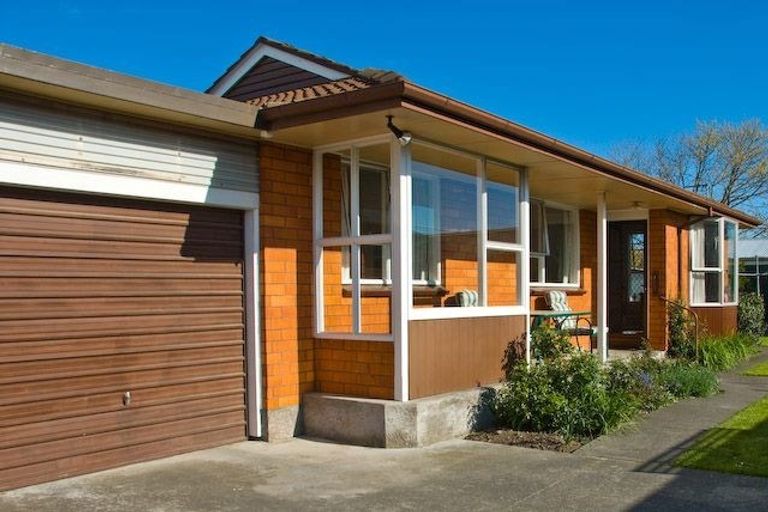 Photo of property in 1/393 Harewood Road, Bishopdale, Christchurch, 8053