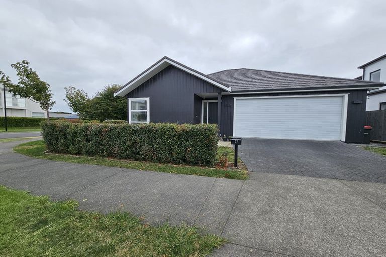 Photo of property in 27 Whenuapai Drive, Whenuapai, Auckland, 0618