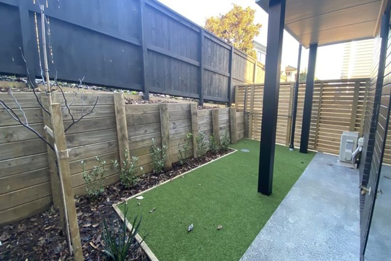 Photo of property in 14 Panoni Lane, Howick, Auckland, 2014