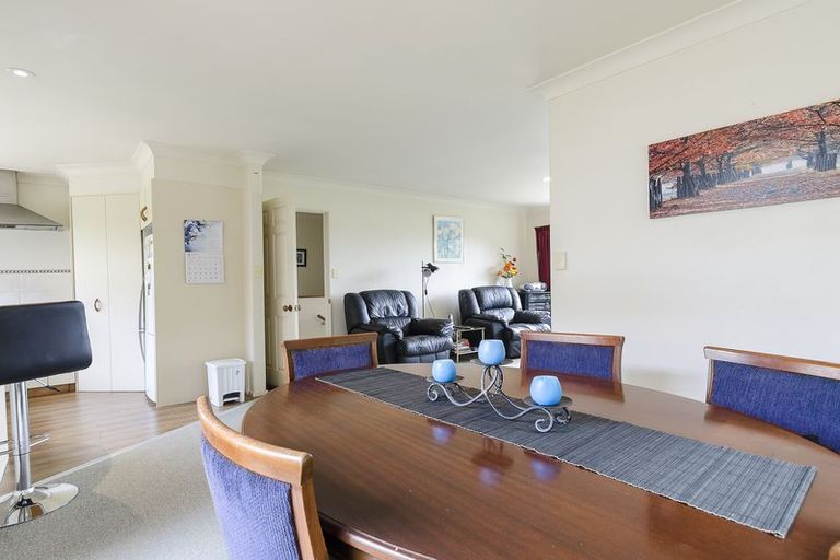 Photo of property in 48 Bell Common Close, Bethlehem, Tauranga, 3110