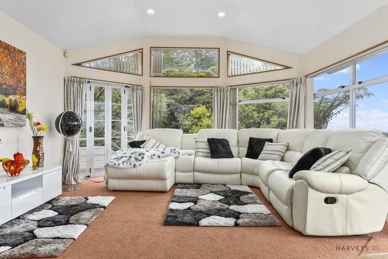 Photo of property in 193 Carter Road, Oratia, Auckland, 0604