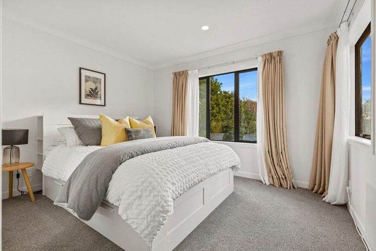 Photo of property in 45 Chester Avenue, Greenhithe, Auckland, 0632