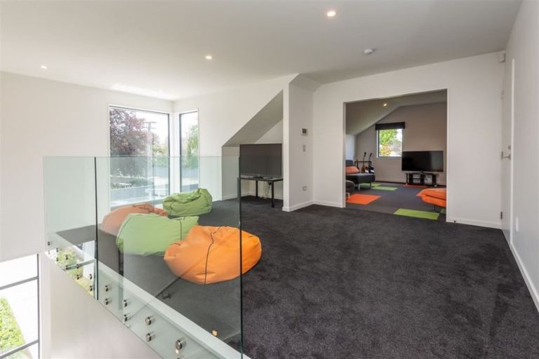 Photo of property in 185 Clyde Road, Burnside, Christchurch, 8053