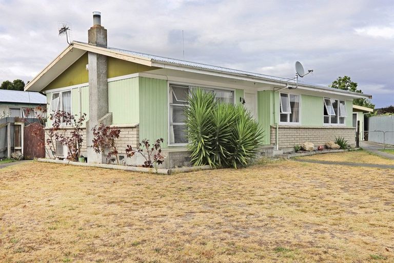 Photo of property in 19 Sunderland Drive, Flaxmere, Hastings, 4120