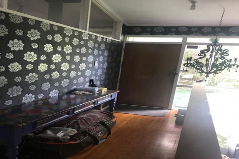 Photo of property in 30 Ellis Avenue, Mount Roskill, Auckland, 1041