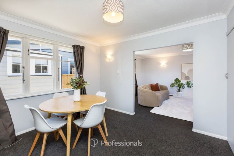 Photo of property in 19 Victoria Street, Ebdentown, Upper Hutt, 5018