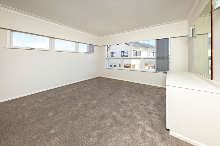 Photo of property in 5a Porchester Road, Papakura, 2110