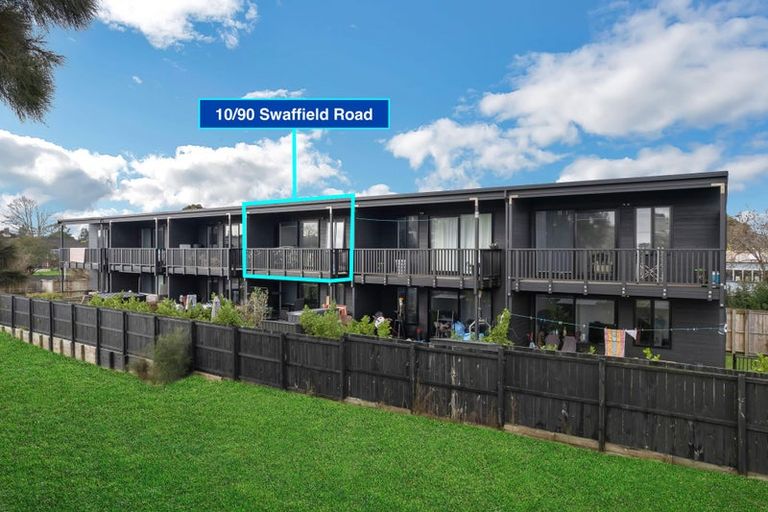 Photo of property in 10/90 Swaffield Road, Papatoetoe, Auckland, 2025