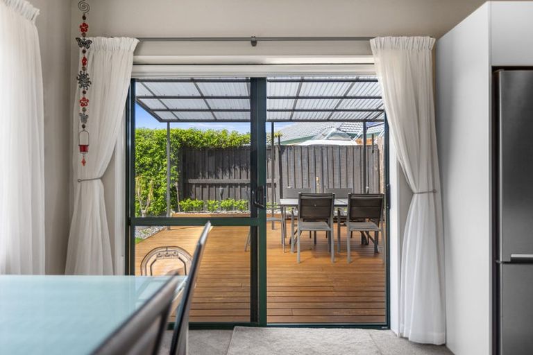 Photo of property in 21 Romana Crescent, Papamoa Beach, Papamoa, 3118