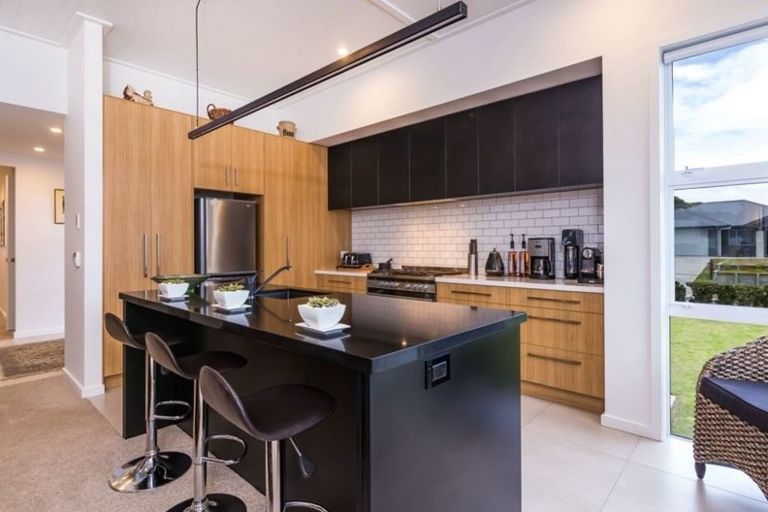 Photo of property in 28 Victoria Street, Richmond Heights, Taupo, 3330