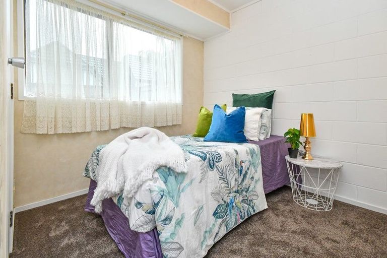 Photo of property in 4/16 Regent Street, Papatoetoe, Auckland, 2025