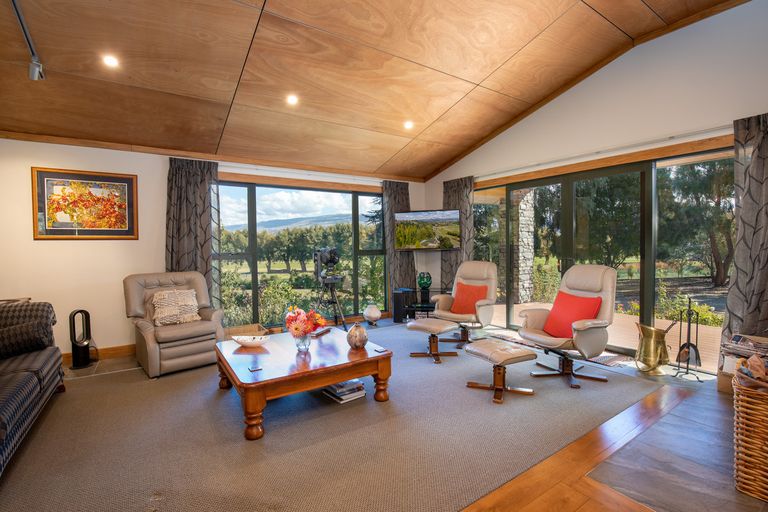 Photo of property in 529 Dunstan Road, Alexandra, 9391