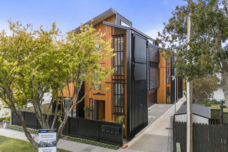 Photo of property in 7a Crete Avenue, Milford, Auckland, 0620