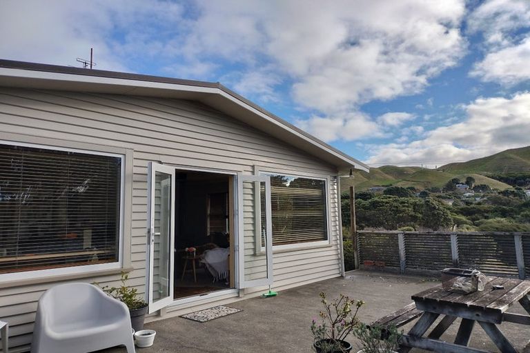 Photo of property in 1 Gray Street, Pukerua Bay, 5026