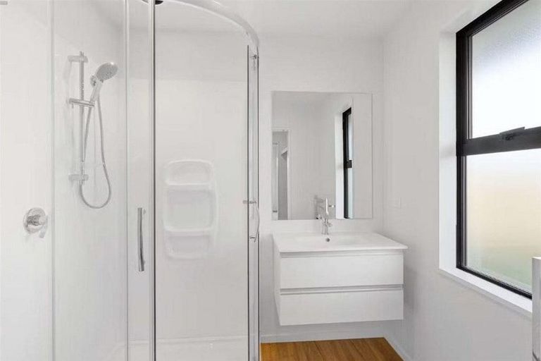 Photo of property in 2 Wulfstan Lane, Rolleston, 7614