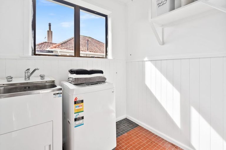 Photo of property in 40 First Avenue, Avenues, Whangarei, 0110