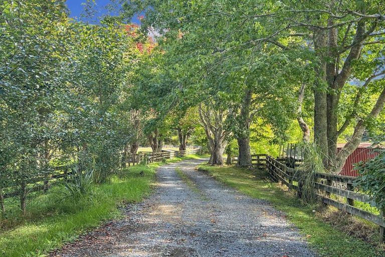 Photo of property in 960 Whangaripo Valley Road, Whangaripo, Wellsford, 0972