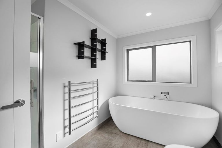 Photo of property in 15b George Street, Papakura, 2110