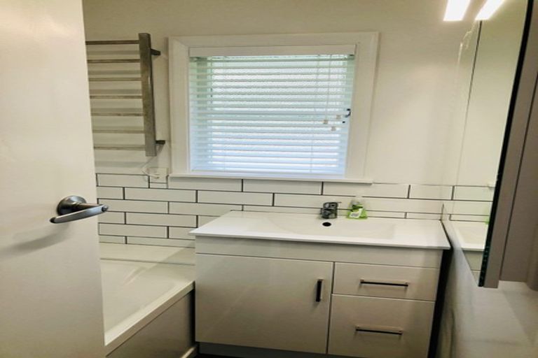 Photo of property in 24 Rainey Grove, Taita, Lower Hutt, 5011