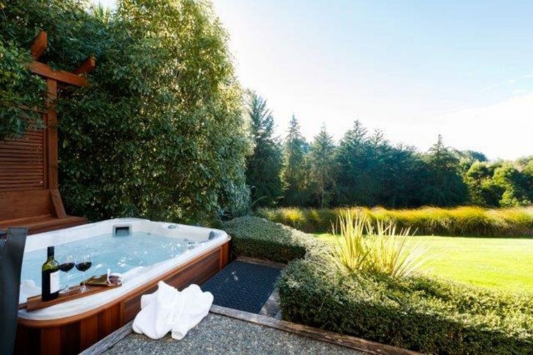 Photo of property in 931b Reid Line East, Bunnythorpe, Palmerston North, 4481