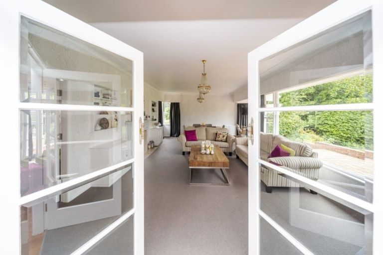 Photo of property in 15 Regan Street, Stratford, 4332