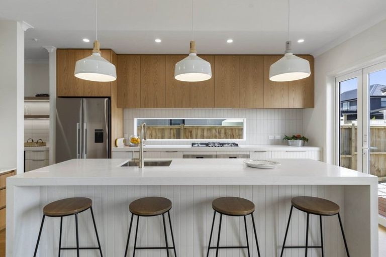 Photo of property in 6 Tiaki Lane, Karaka, Papakura, 2113