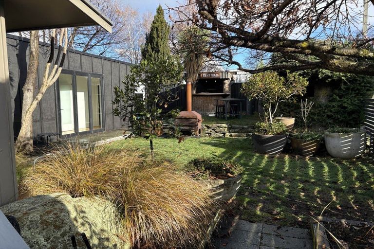 Photo of property in 48 Devon Street, Arrowtown, 9302