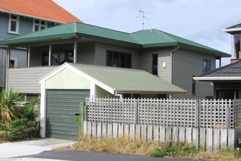 Photo of property in 61a Rhine Street, Island Bay, Wellington, 6023