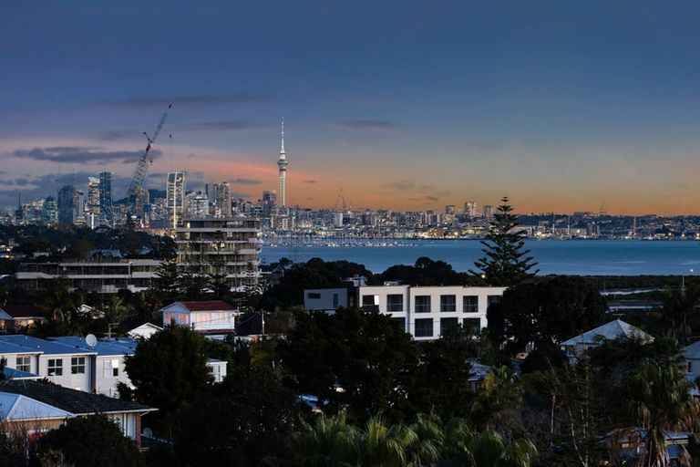 Photo of property in Maison Apartments, 406/16 Huron Street, Takapuna, Auckland, 0622