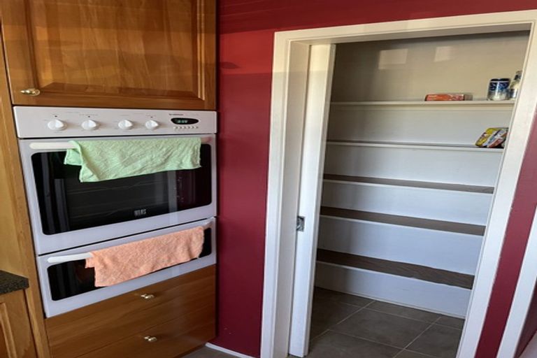 Photo of property in 29 Park Hill Road, Birkenhead, Auckland, 0626