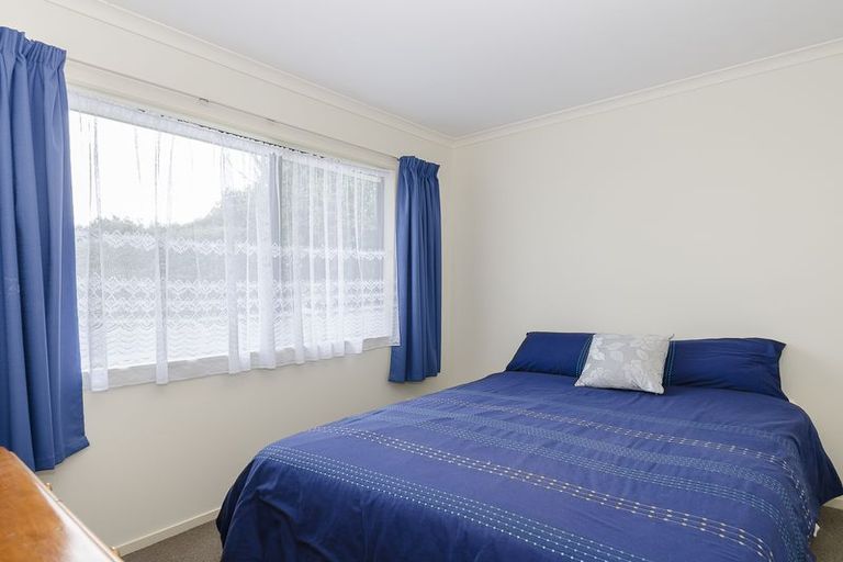 Photo of property in 48 Bell Common Close, Bethlehem, Tauranga, 3110