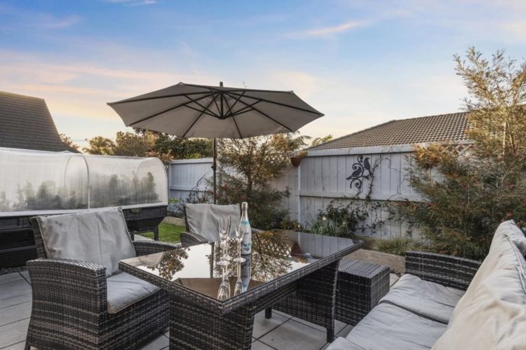 Photo of property in 126 Santa Monica Drive, Papamoa Beach, Papamoa, 3118