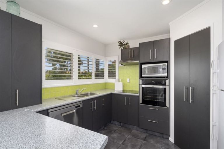 Photo of property in 36 Kane Road, Papamoa Beach, Papamoa, 3118