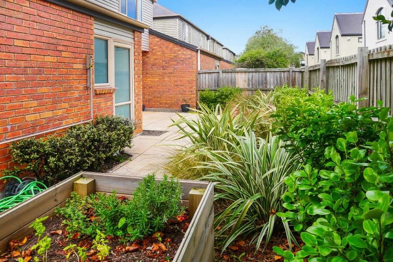 Photo of property in 80 Brockworth Place, Riccarton, Christchurch, 8011