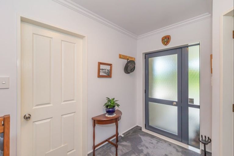 Photo of property in 50 Railway Terrace, Ohau, Levin, 5570
